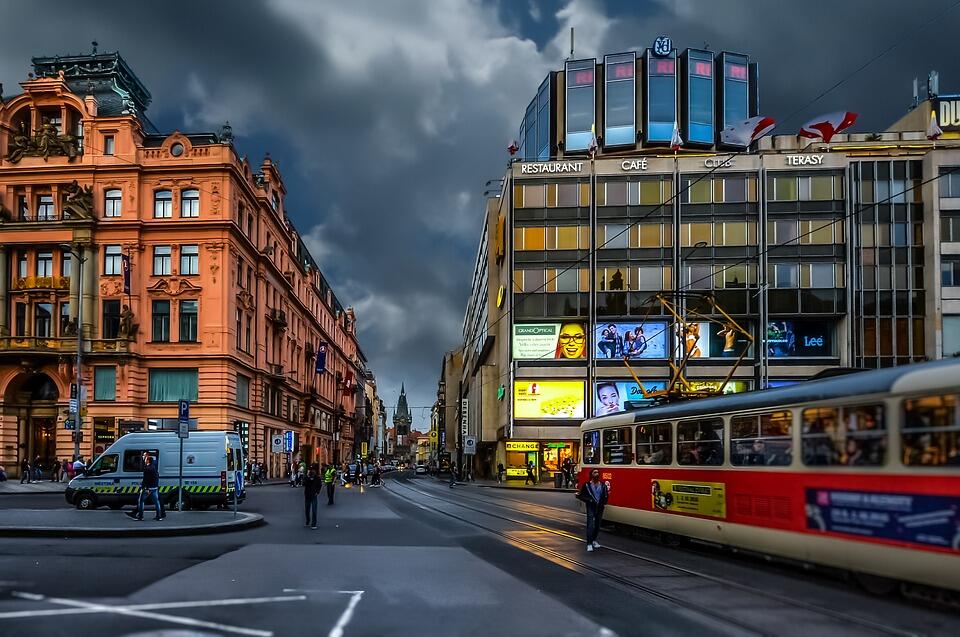 The French bought a house in Prague for 1.6 billion crowns. The City Center office building includes Amundi Asset Management The French bought a house in Prague for 1.6 billion crowns. The City Center office building includes Amundi Asset Management